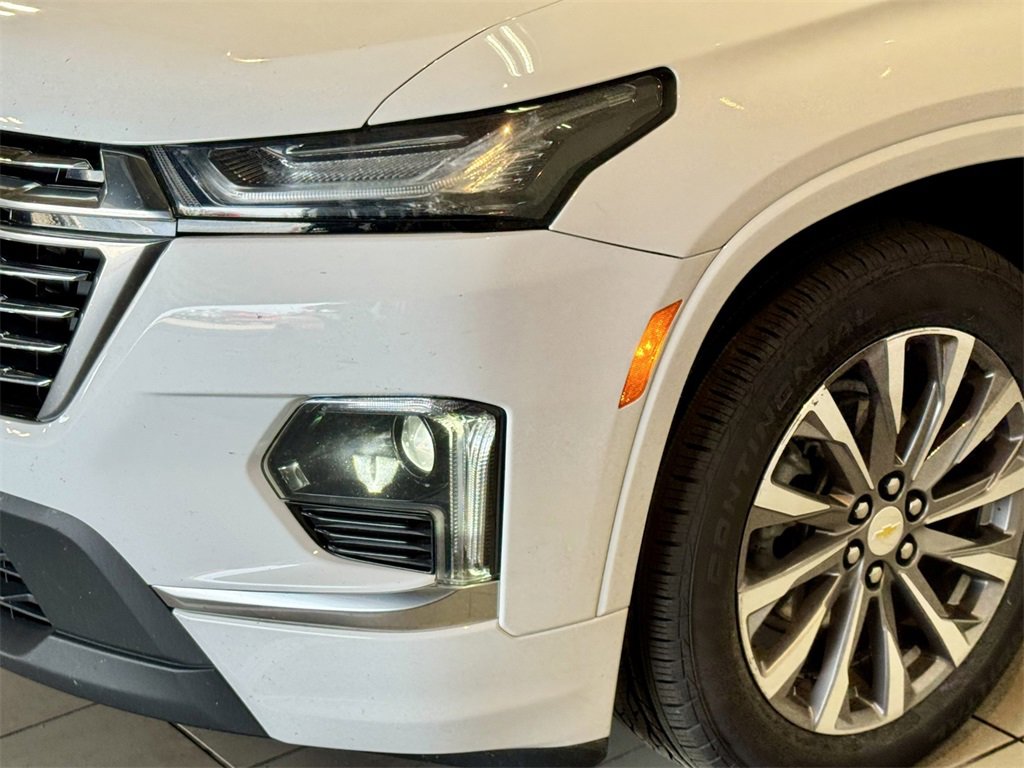 2022 Chevrolet Traverse Premier photo 11