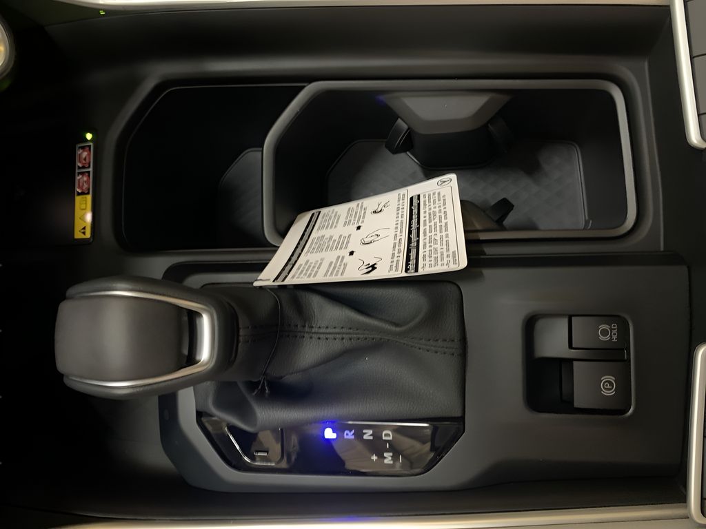 2025 Toyota Grand Highlander Limited photo 18