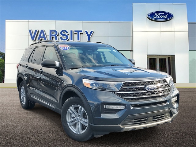 2022 Ford Explorer XLT's photo