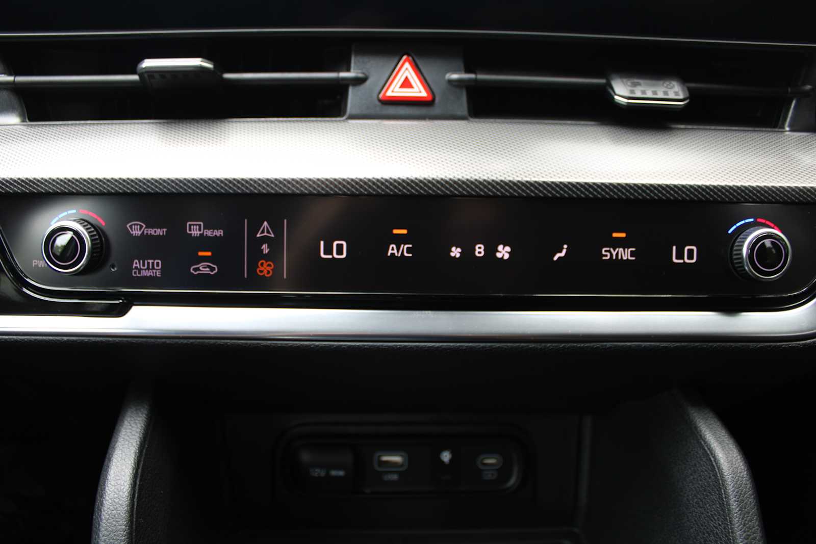 2025 Kia Sportage SX Prestige photo 35