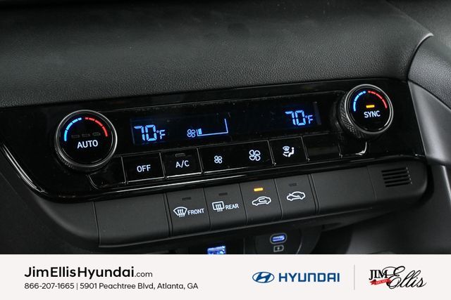 2025 Hyundai Elantra SEL Sport photo 13