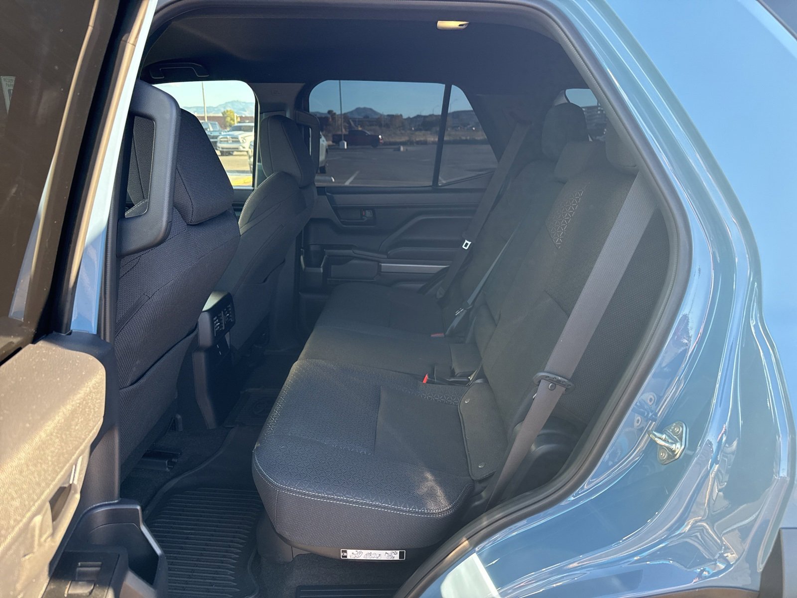 2025 Toyota 4Runner SR5 photo 7