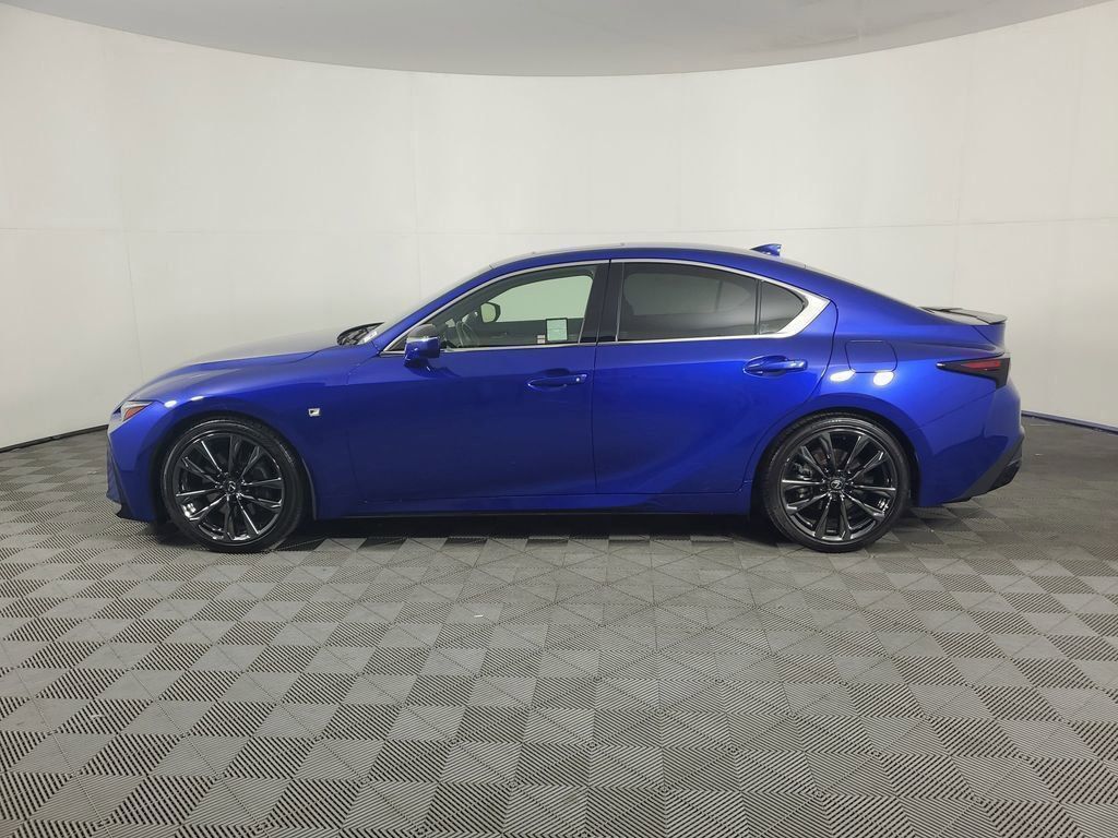 2023 Lexus IS 350 F SPORT photo 6