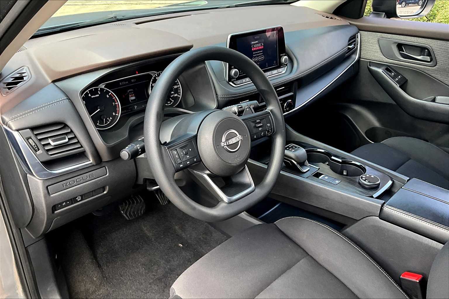 2023 Nissan Rogue S photo 10