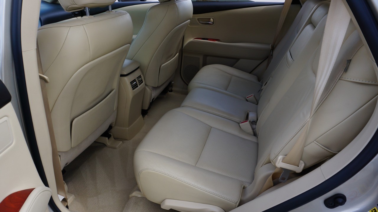 2011 Lexus RX 350 photo 26