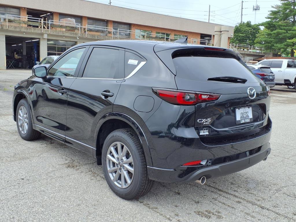 2025 Mazda CX-5 2.5 S Preferred photo 2