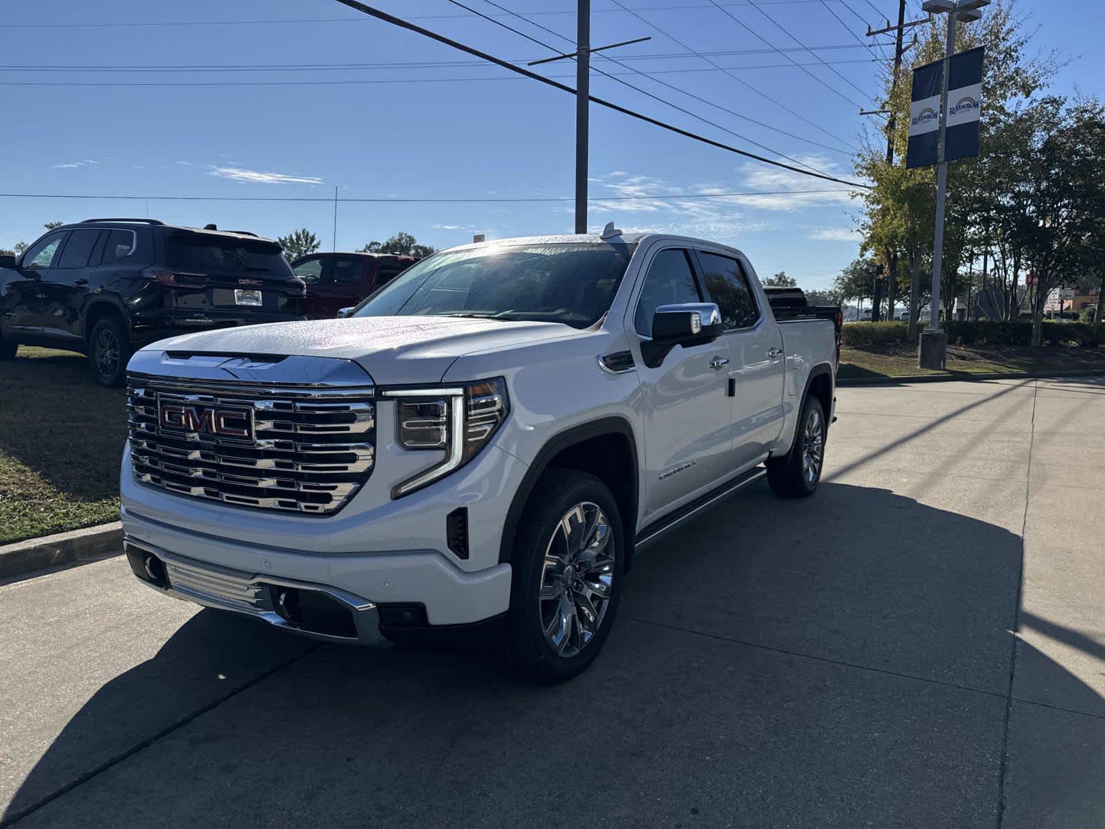 2026 Gmc Sierra 1500 Denali photo 3
