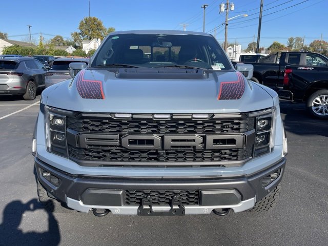 2023 Ford F-150 Raptor photo 2
