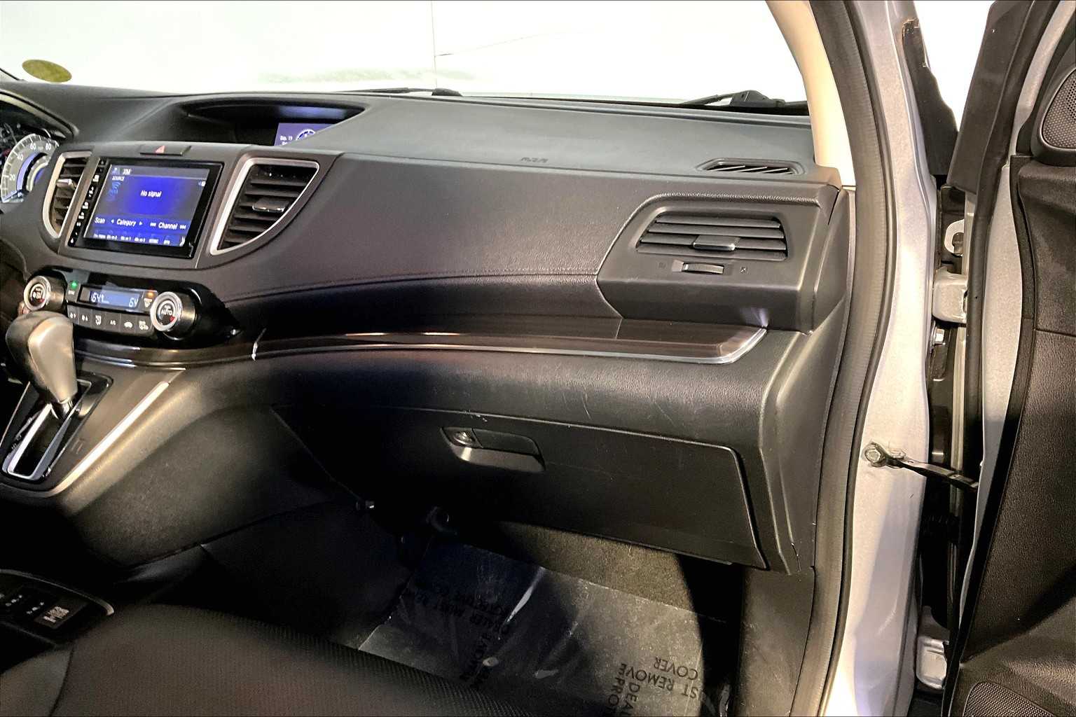 2016 Honda CR-V EX-L photo 18
