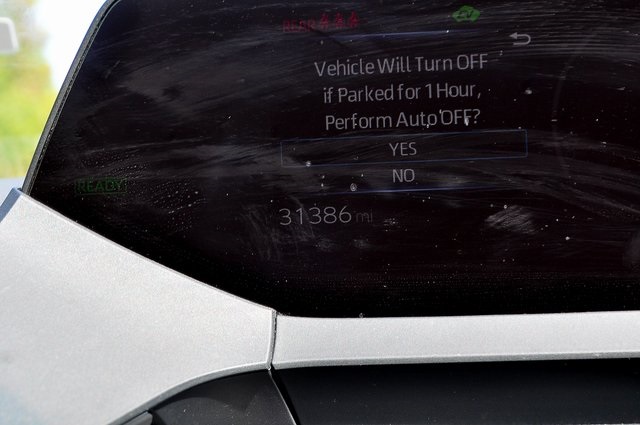 2024 Toyota Prius LE photo 25