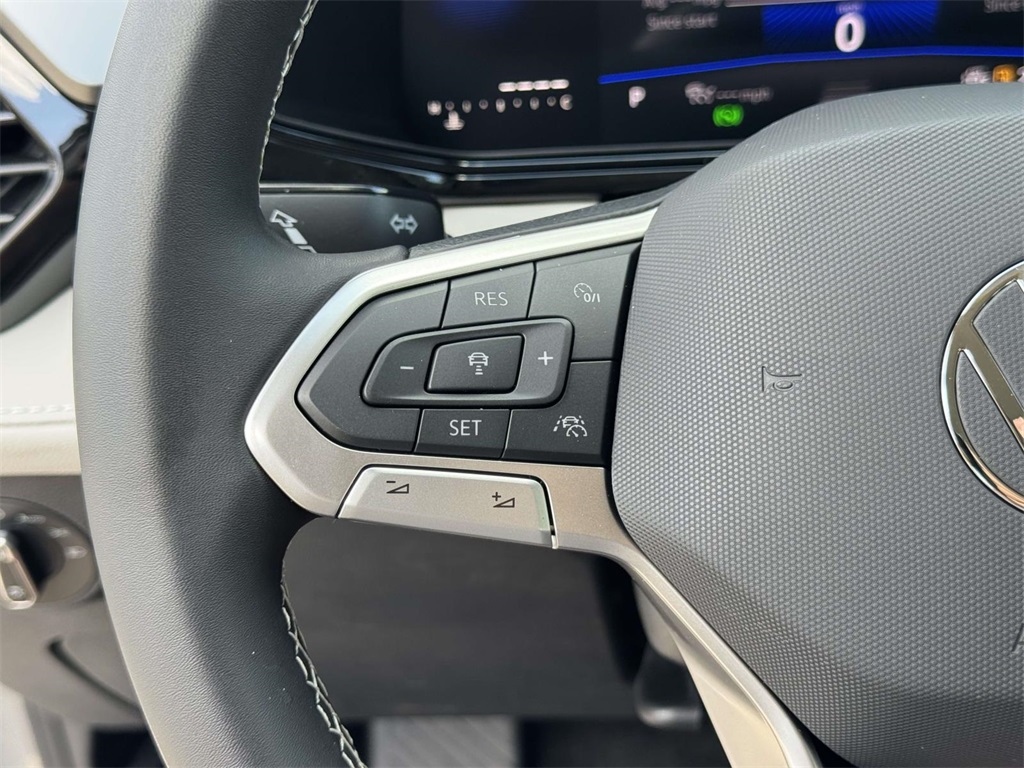 2025 Volkswagen Taos S photo 18