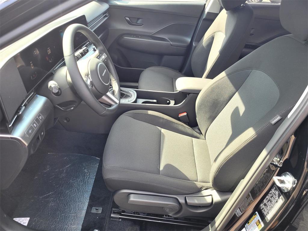2026 Hyundai Kona SEL photo 13