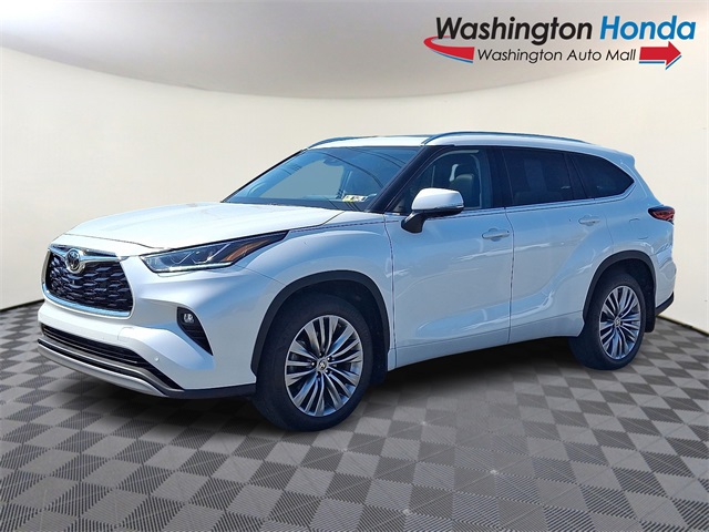 2022 Toyota Highlander Platinum photo 3