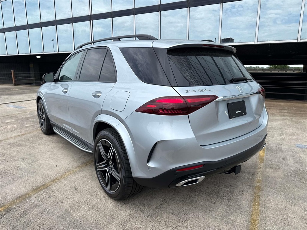 2025 Mercedes Benz GLE 450e 4MATIC photo 2