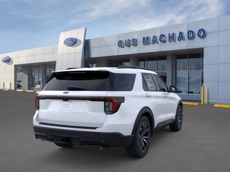 2025 Ford Explorer ST-Line photo 4