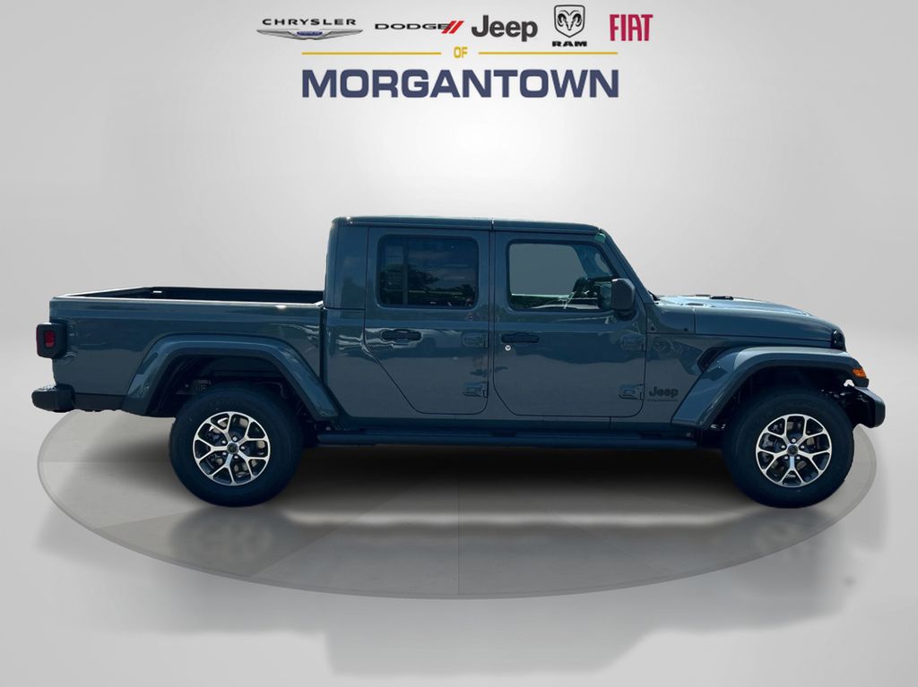 2025 Jeep Gladiator Sport S photo 4