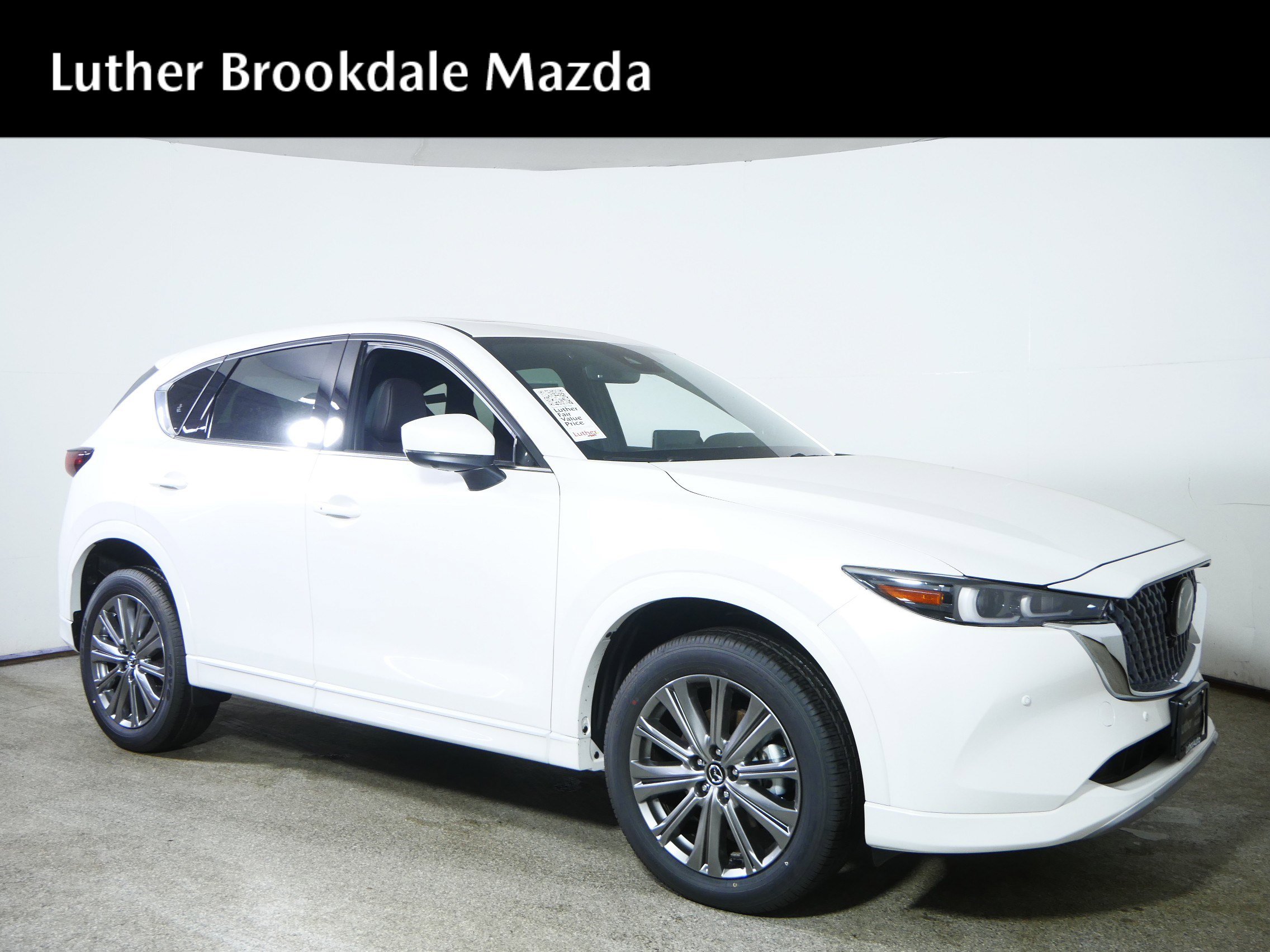 2025 Mazda CX-5 Turbo Signature's photo