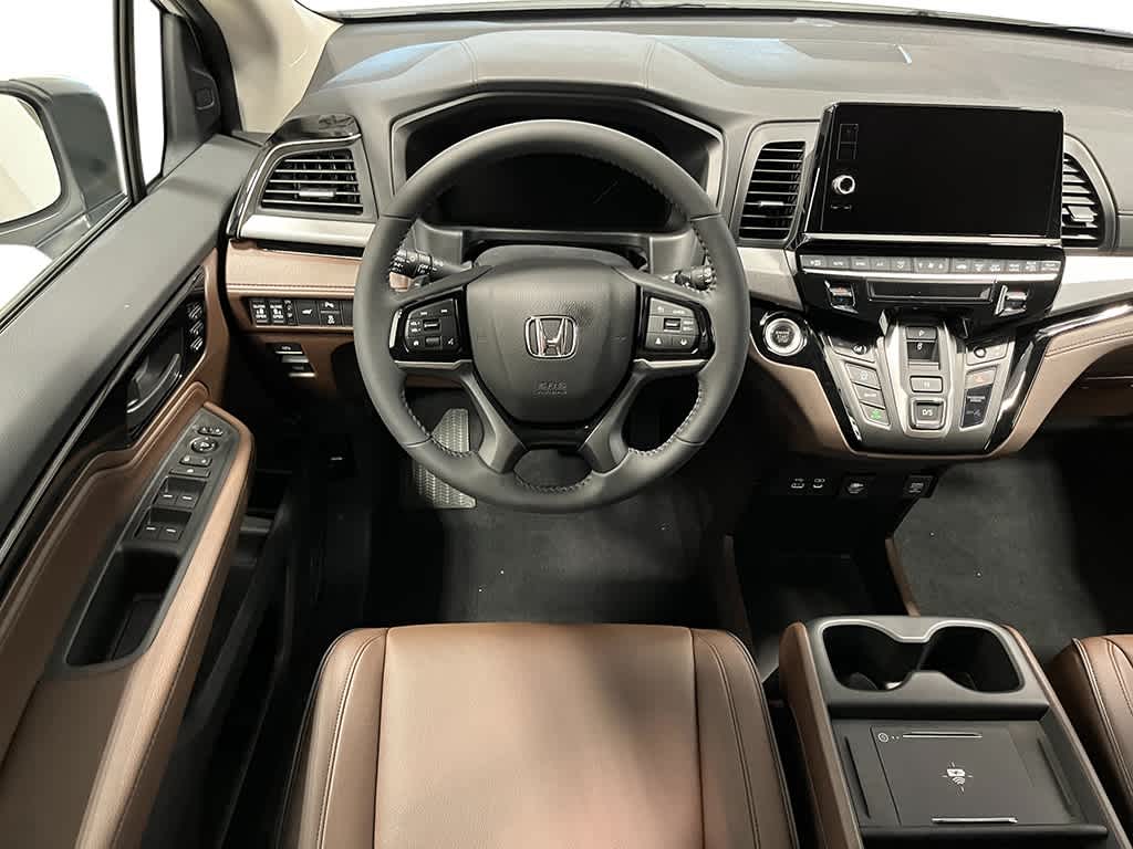 2026 Honda Odyssey Touring photo 24