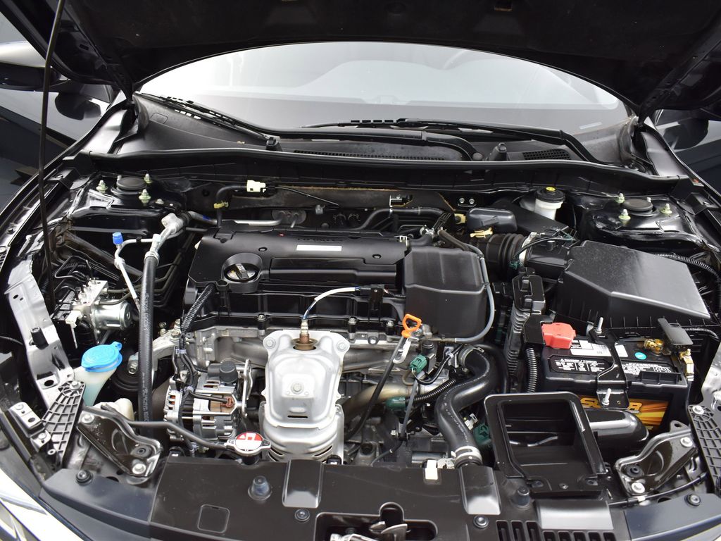2016 Honda Accord LX photo 23
