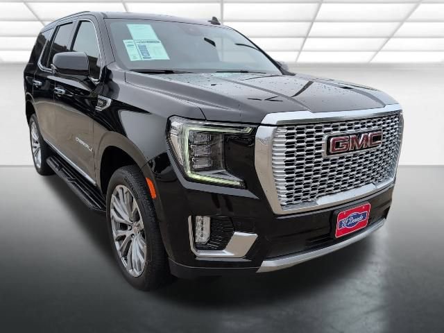 2023 GMC Yukon Denali's photo