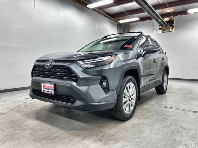 2025 Toyota RAV4 XLE Premium's photo