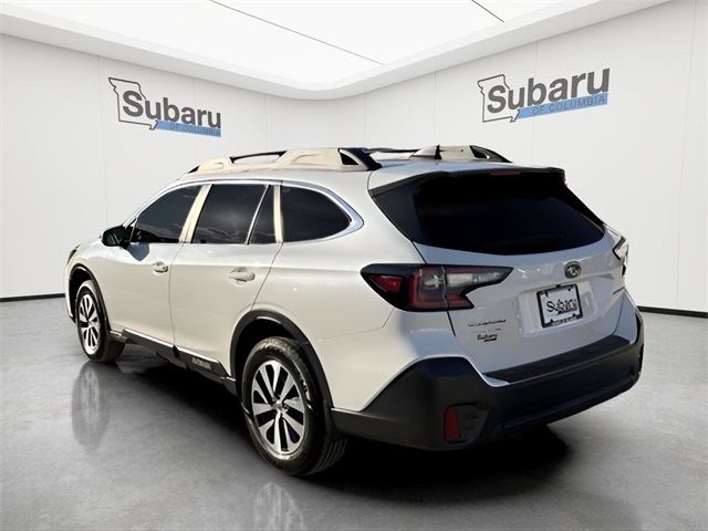 2020 Subaru Outback Premium photo 3