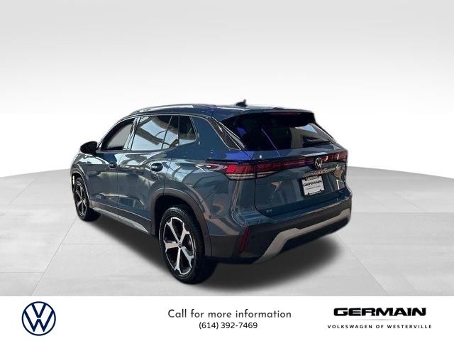 2025 Volkswagen Tiguan SE photo 3