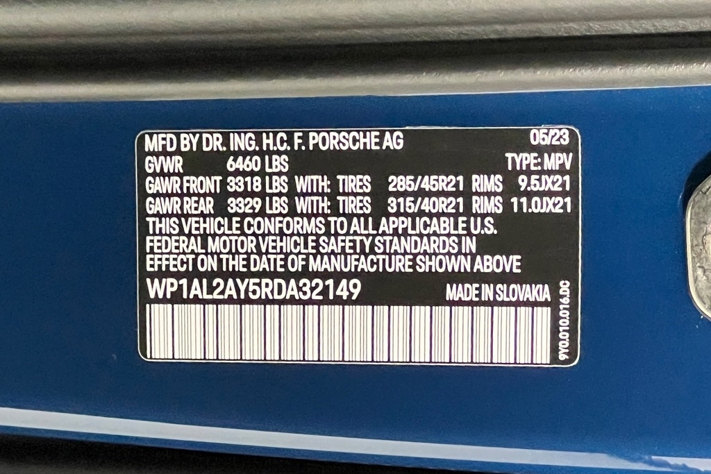 New 2024 Porsche Cayenne S SUV in Jericho RDA32149 Porsche Gold Coast