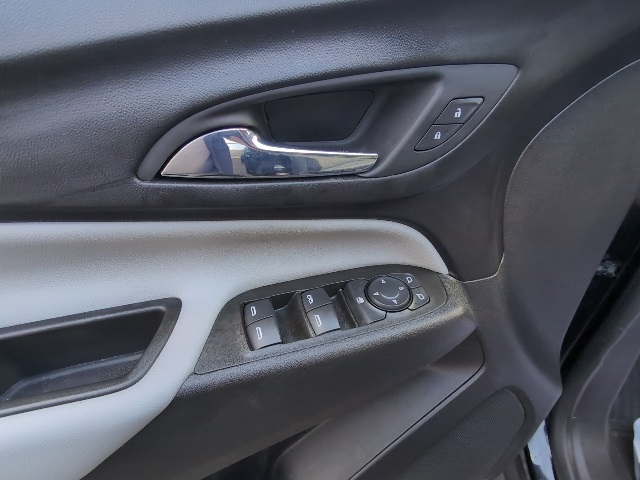 2023 Chevrolet Equinox LS photo 16