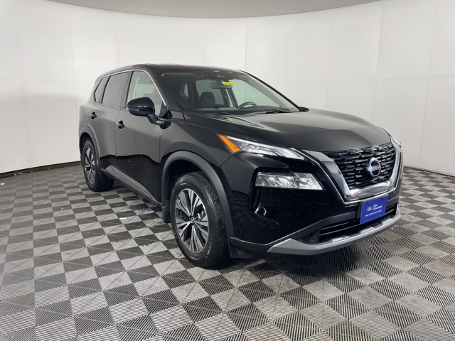 Certified 2022 Nissan Rogue SV with VIN JN8BT3BB8NW333474 for sale in Shakopee, Minnesota