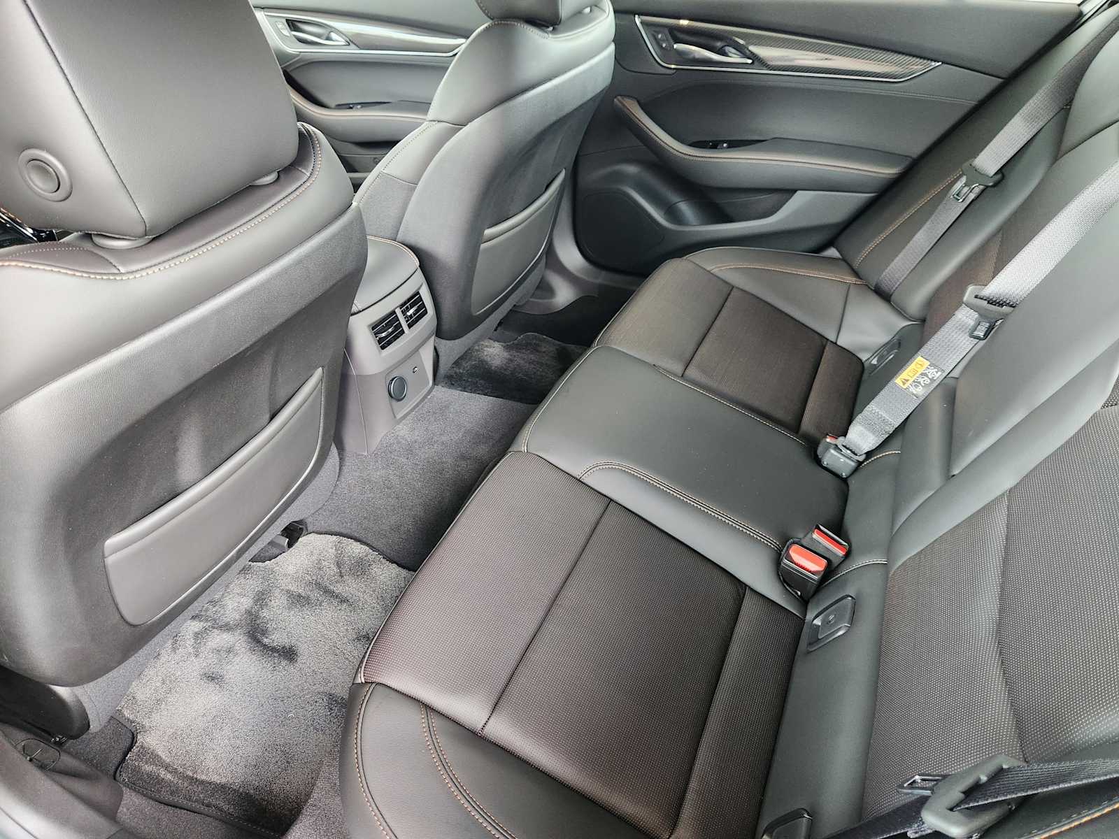 2026 Cadillac CT5 V photo 20