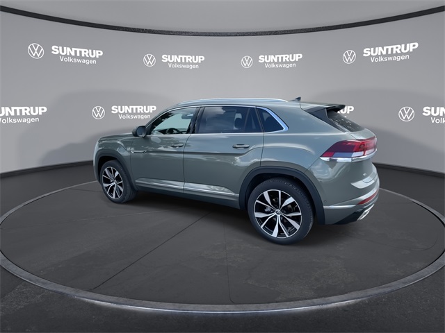 2026 Volkswagen Atlas Cross Sport SEL Premium R-Line photo 12