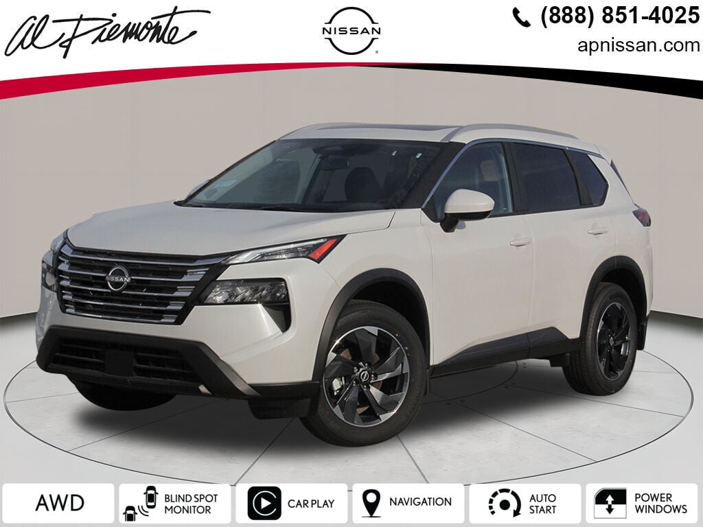 2026 Nissan Rogue SV's photo