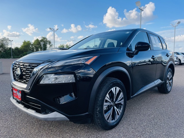 2023 Nissan Rogue SV photo 3