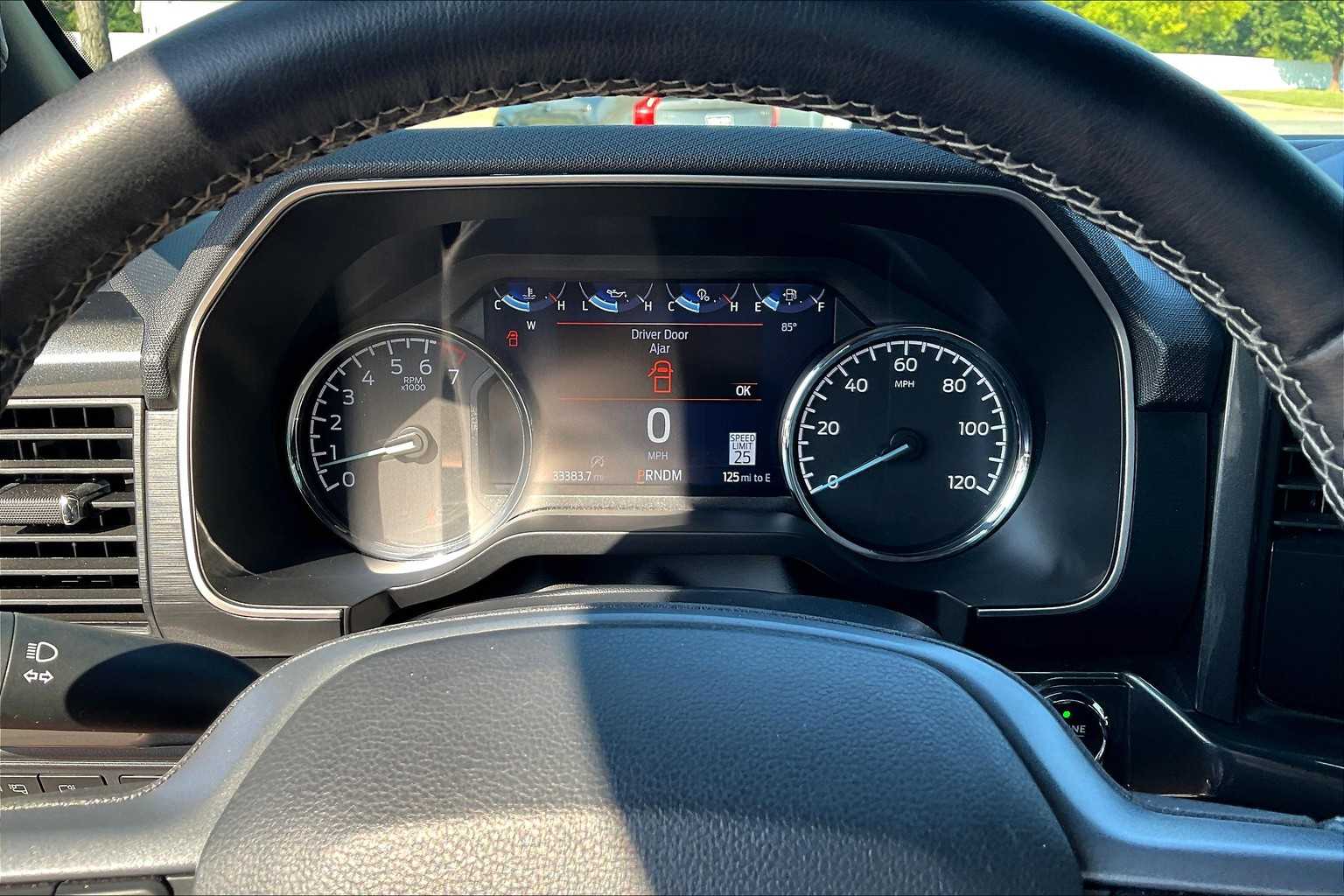 2023 Ford F-150 XLT photo 24