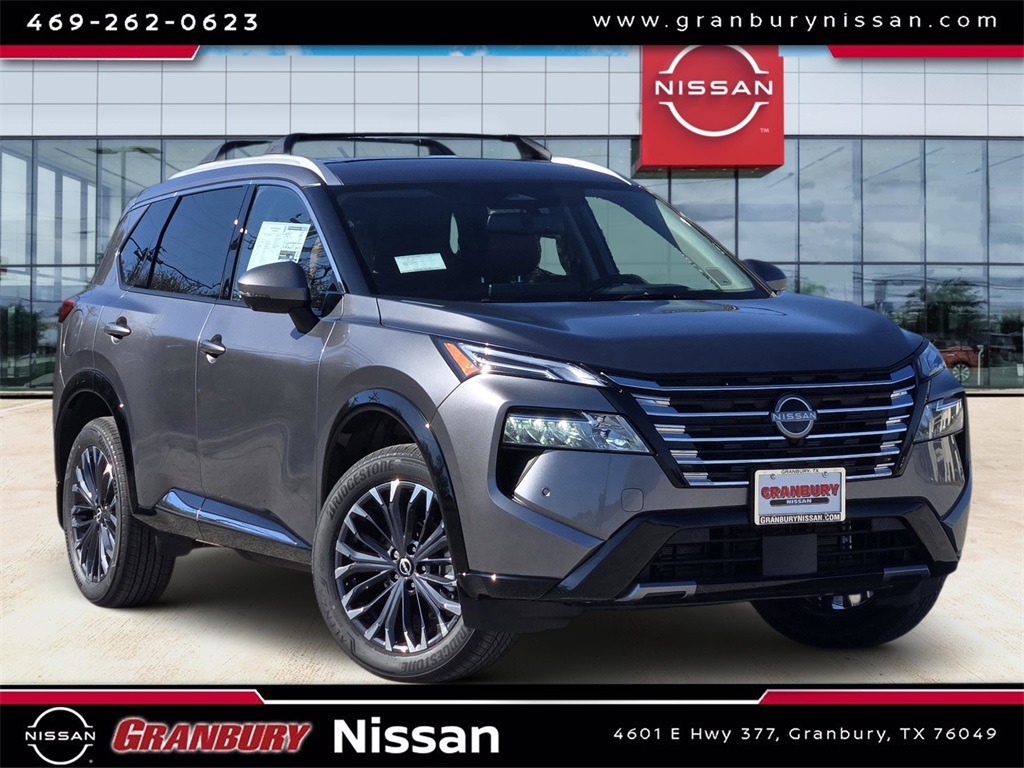 2026 Nissan Rogue Platinum's photo