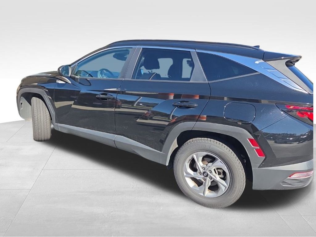 2024 Hyundai Tucson SEL photo 2