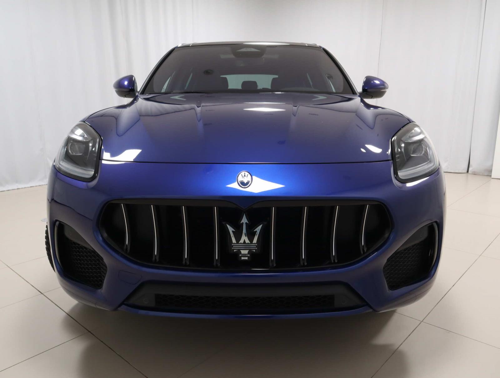 2025 Maserati Grecale photo 9