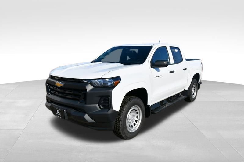 Used 2024 Chevrolet Colorado Work Truck with VIN 1GCPSBEK8R1111921 for sale in North Branch, Minnesota