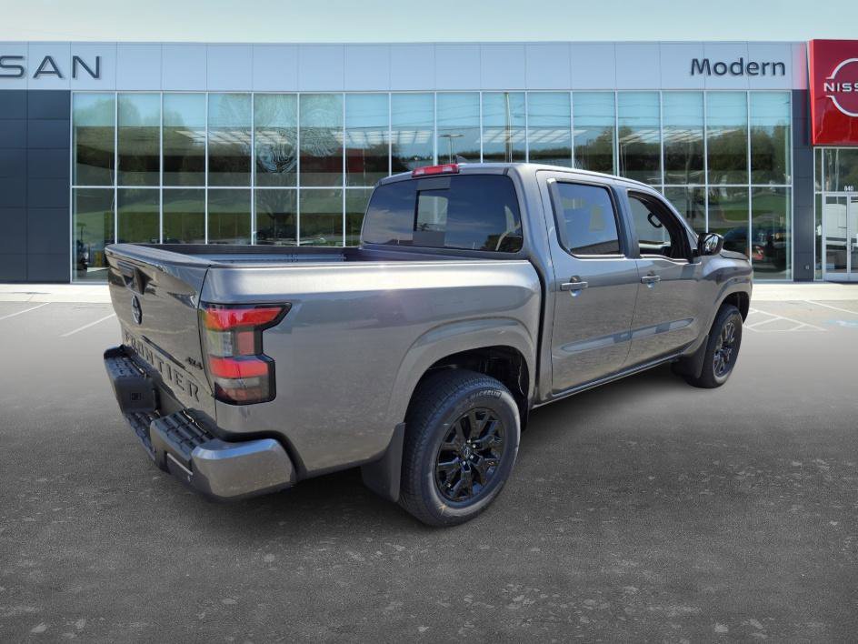 2026 Nissan Frontier Crew Cab SV photo 5