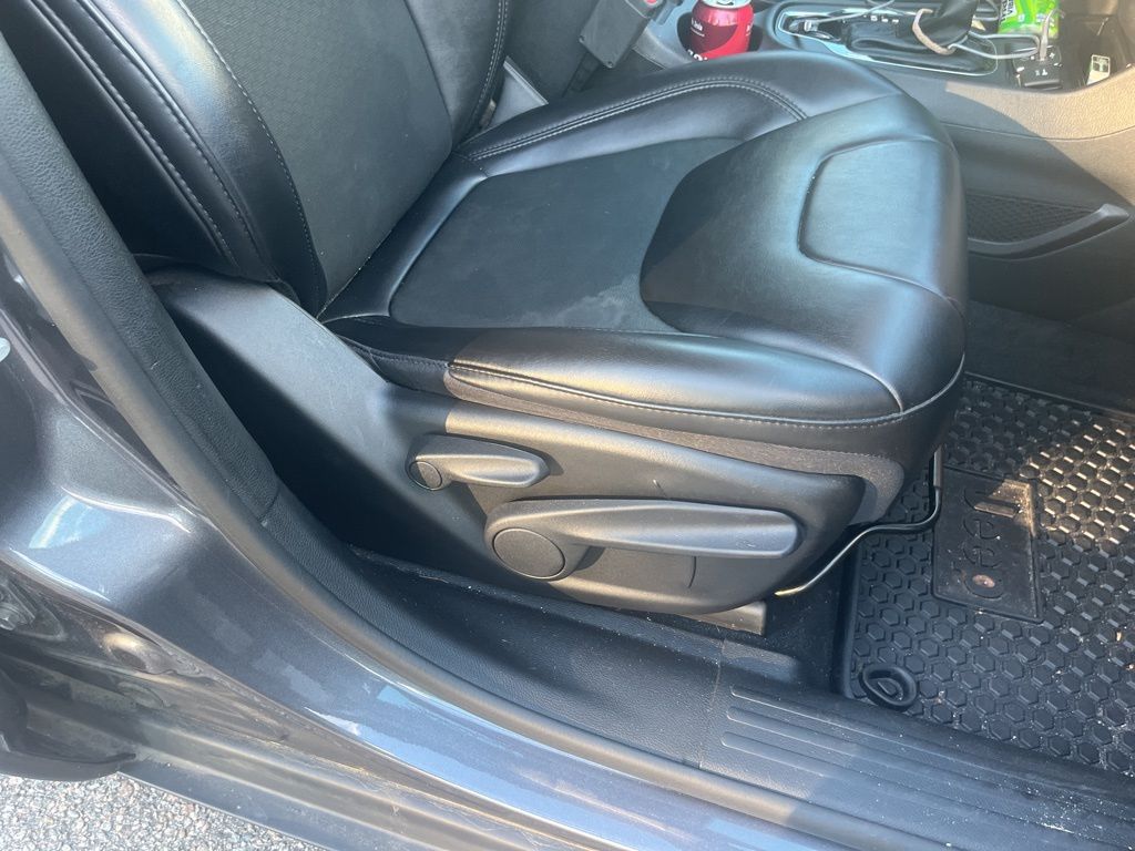 2020 Jeep Cherokee Altitude photo 3