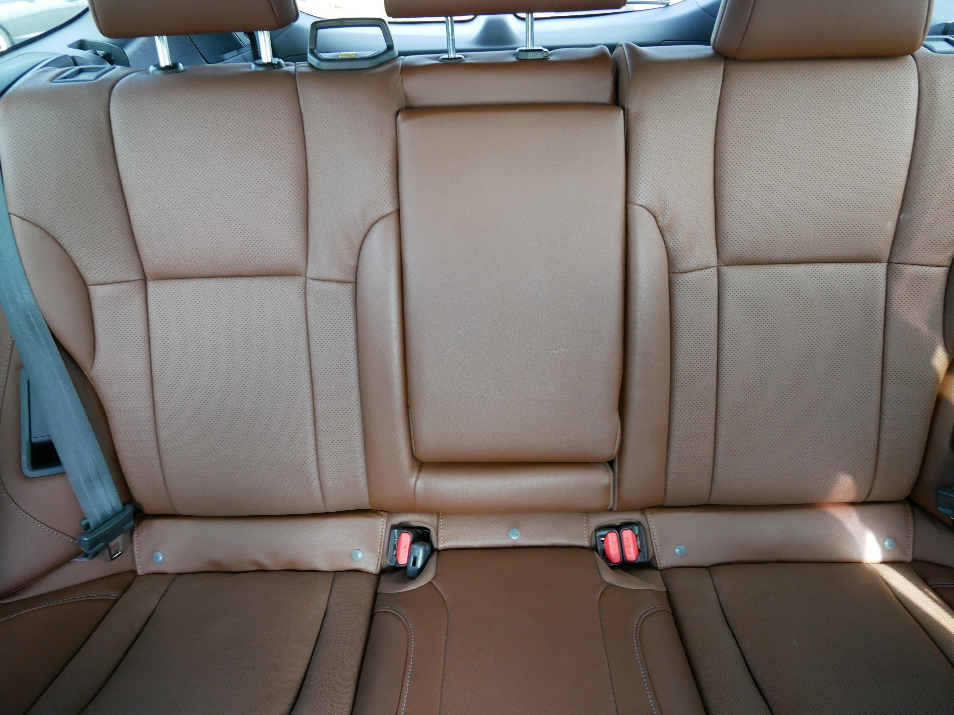 2020 Subaru Outback Touring photo 13