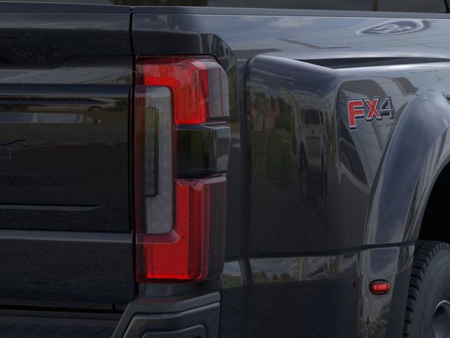 2026 Ford F-450 photo 20