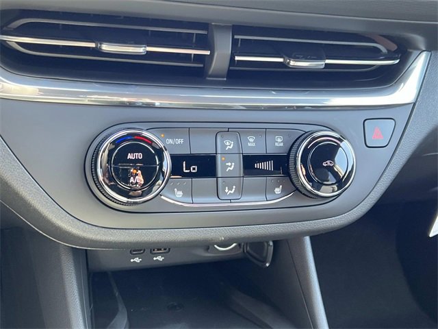 2025 Buick Envista Preferred photo 18