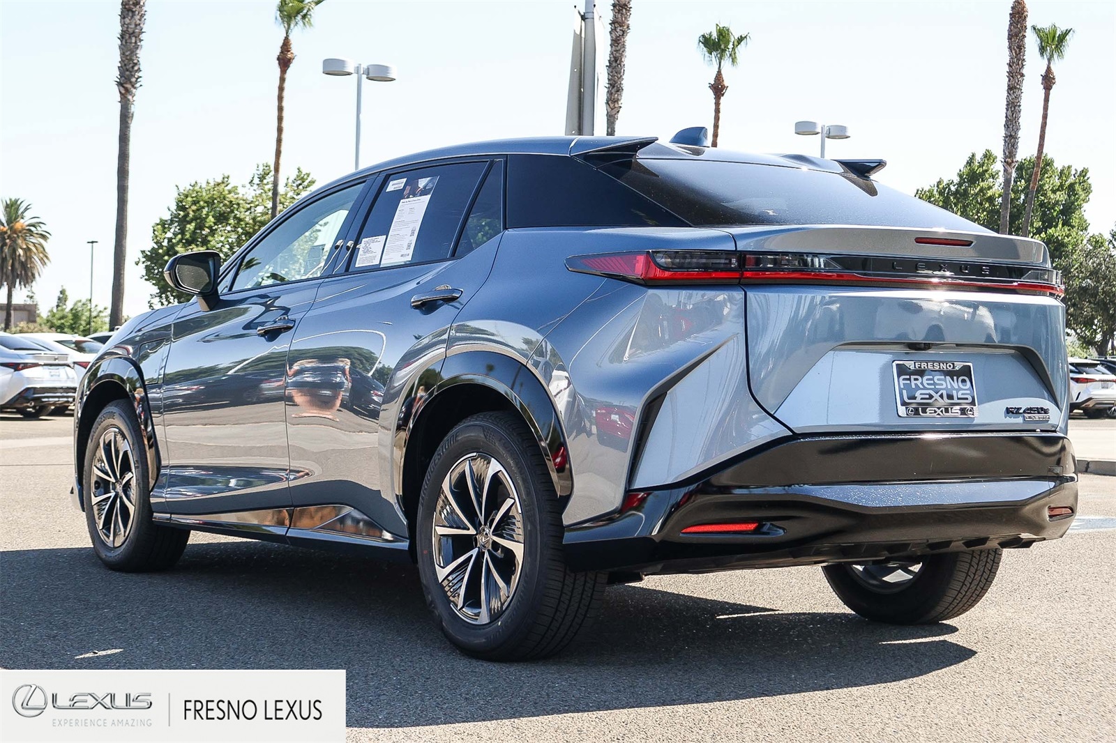 2025 Lexus RZ 450e photo 4