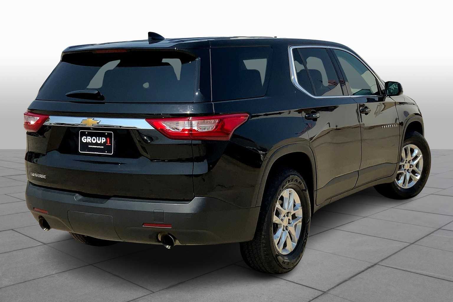 2020 Chevrolet Traverse LS photo 11