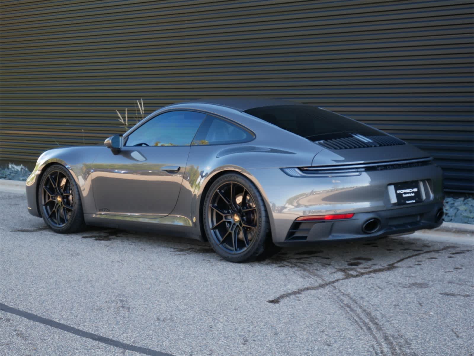 2023 Porsche 911 4 GTS photo 3