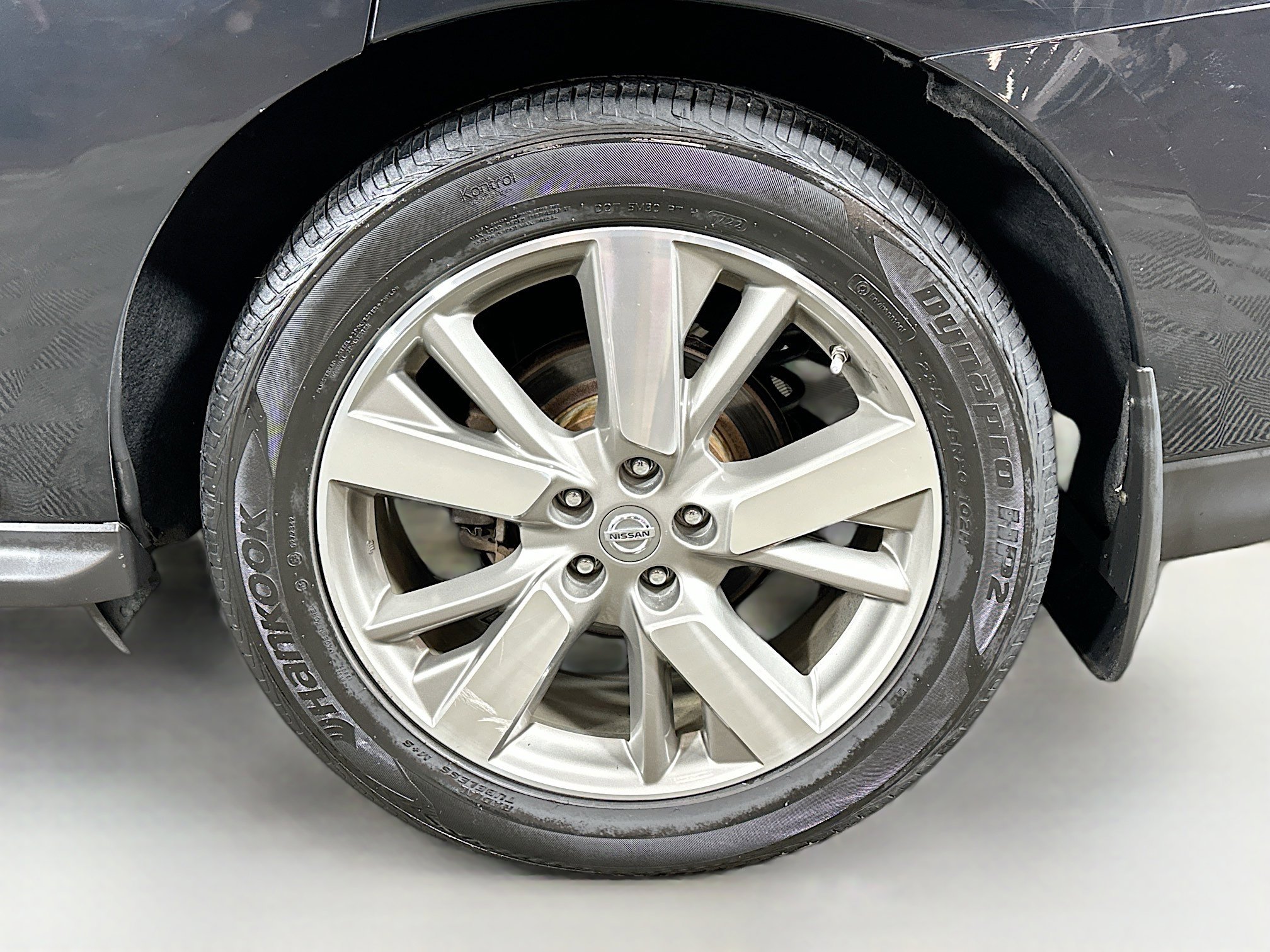 2015 Nissan Pathfinder Platinum photo 30