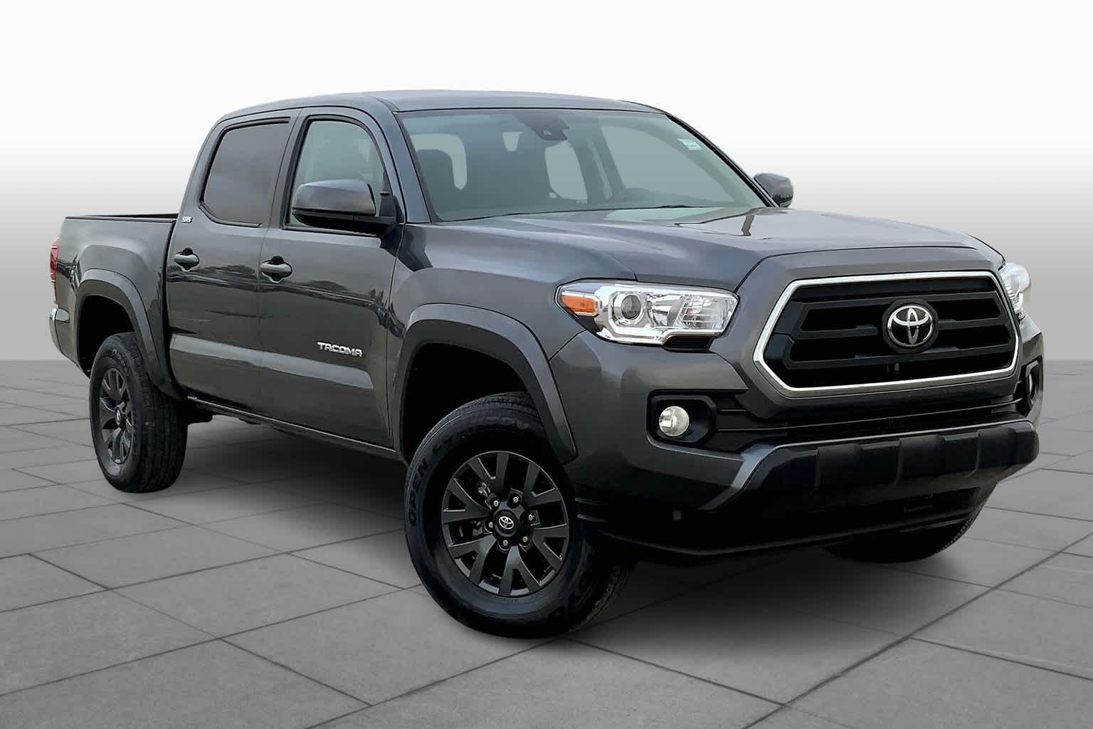 2023 Toyota Tacoma SR5 photo 3