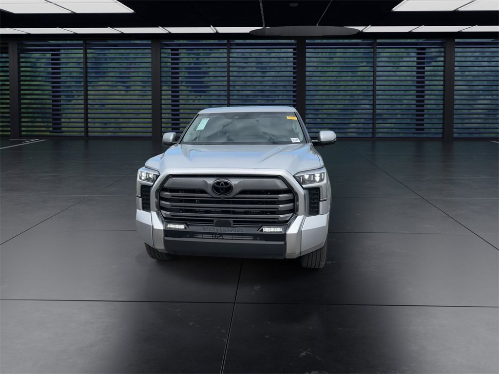 2024 Toyota Tundra Limited photo 3